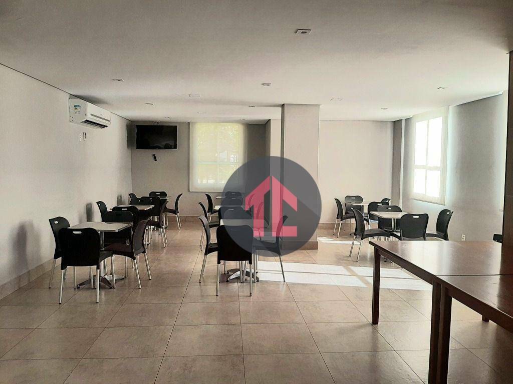 Apartamento à venda com 3 quartos, 76m² - Foto 32