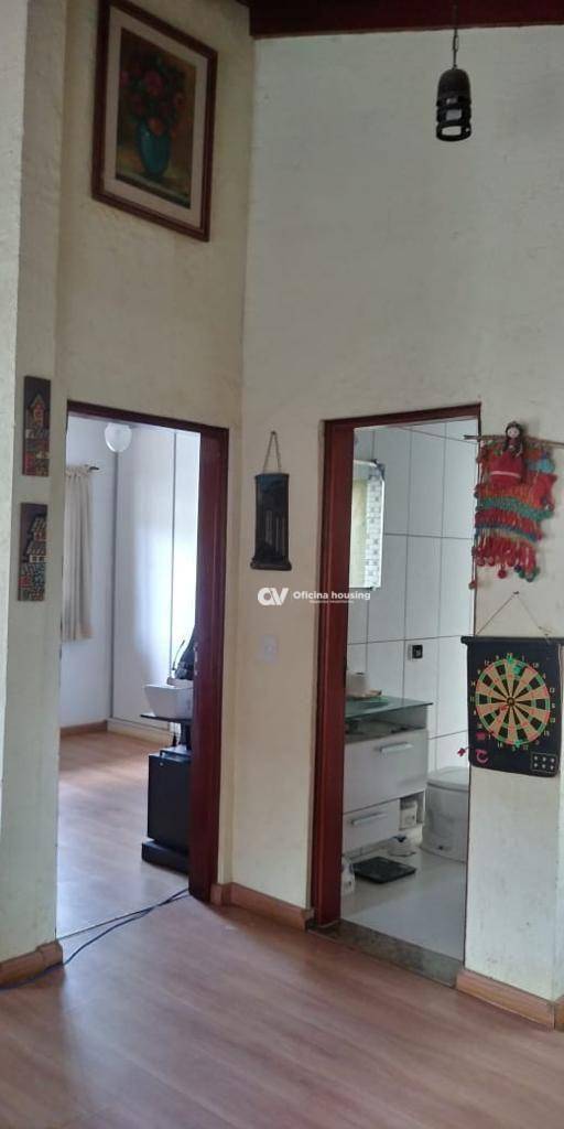 Casa à venda com 3 quartos, 183m² - Foto 11