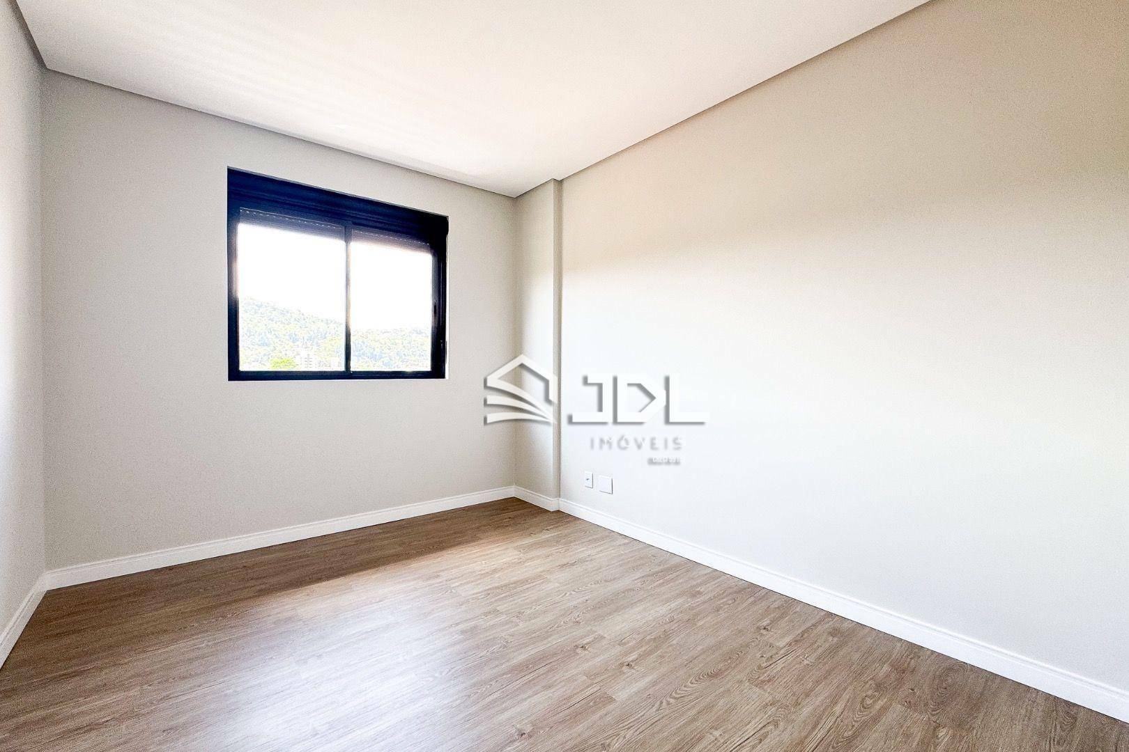 Apartamento à venda com 3 quartos, 110m² - Foto 16