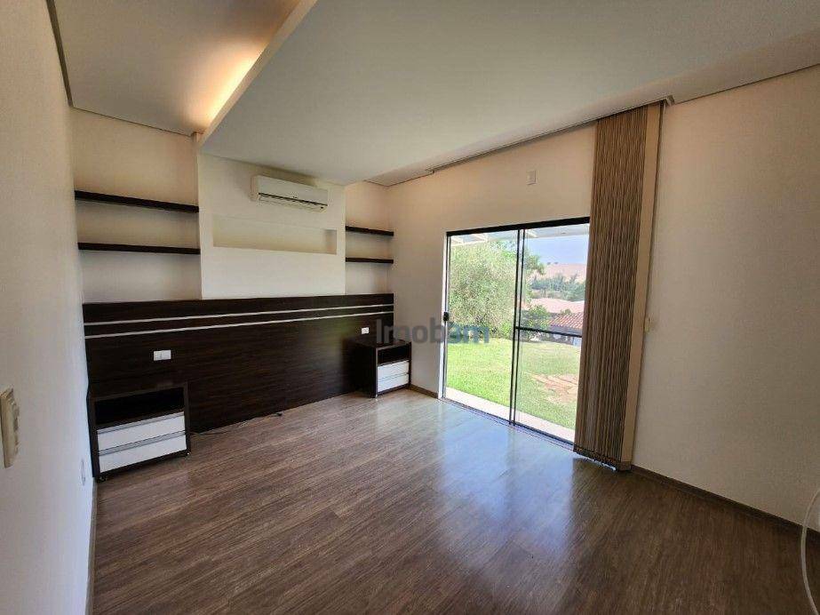 Sobrado à venda com 3 quartos, 327m² - Foto 14