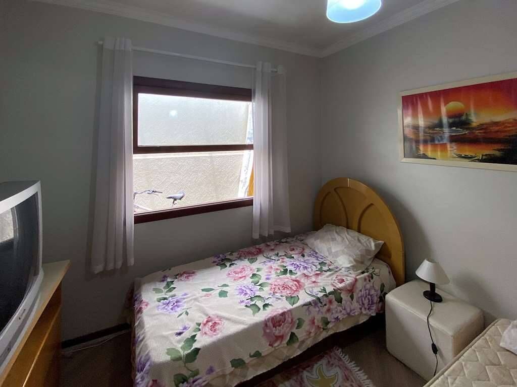 Casa de Condomínio à venda com 3 quartos, 572m² - Foto 29