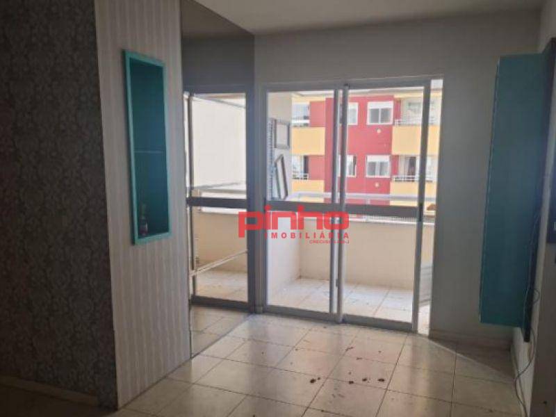 Apartamento à venda com 2 quartos, 69m² - Foto 5