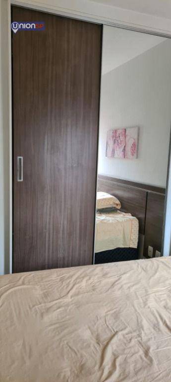 Apartamento à venda com 2 quartos, 60m² - Foto 5