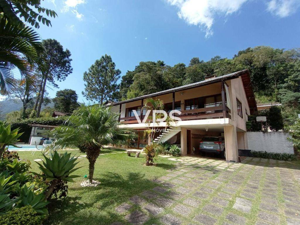 Casa à venda com 3 quartos, 224m² - Foto 2