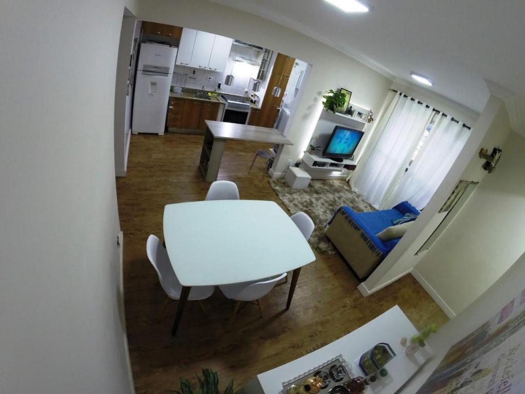 Apartamento à venda com 2 quartos, 64m² - Foto 8