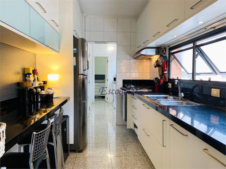 Apartamento à venda com 3 quartos, 179m² - Foto 5