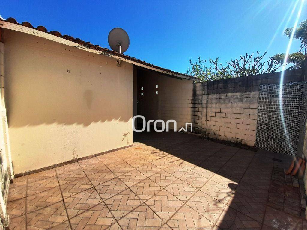 Casa de Condomínio à venda com 2 quartos, 48m² - Foto 12