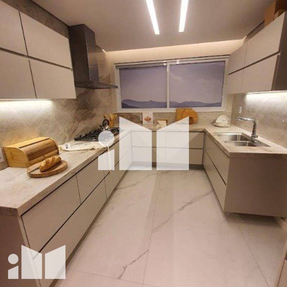 Apartamento à venda com 3 quartos, 280m² - Foto 12