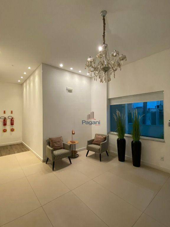 Apartamento para alugar com 2 quartos, 70m² - Foto 2
