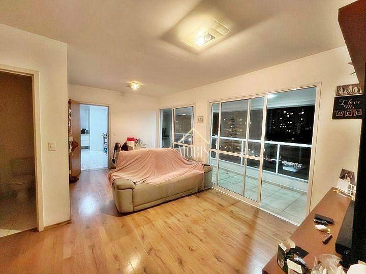 Apartamento à venda com 3 quartos, 108m² - Foto 1