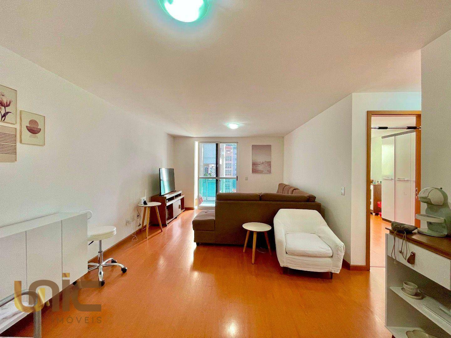 Apartamento à venda com 2 quartos, 81m² - Foto 5