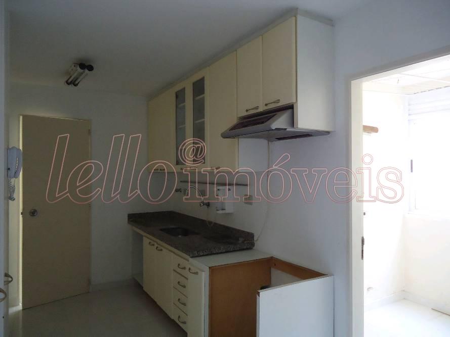 Apartamento para alugar com 2 quartos, 103m² - Foto 13