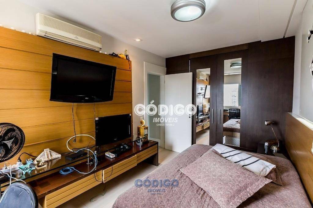 Apartamento à venda com 4 quartos, 170m² - Foto 22