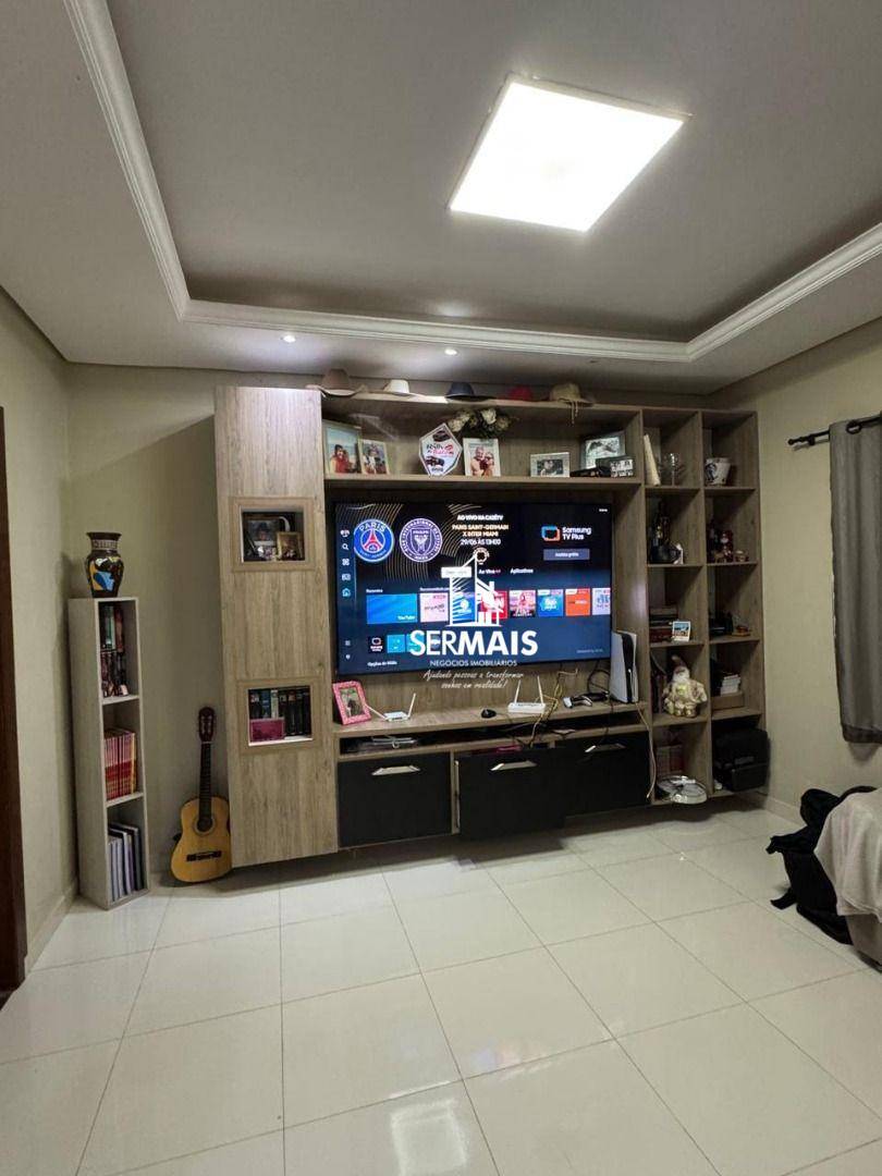 Casa, 3 quartos, 220 m² - Foto 3