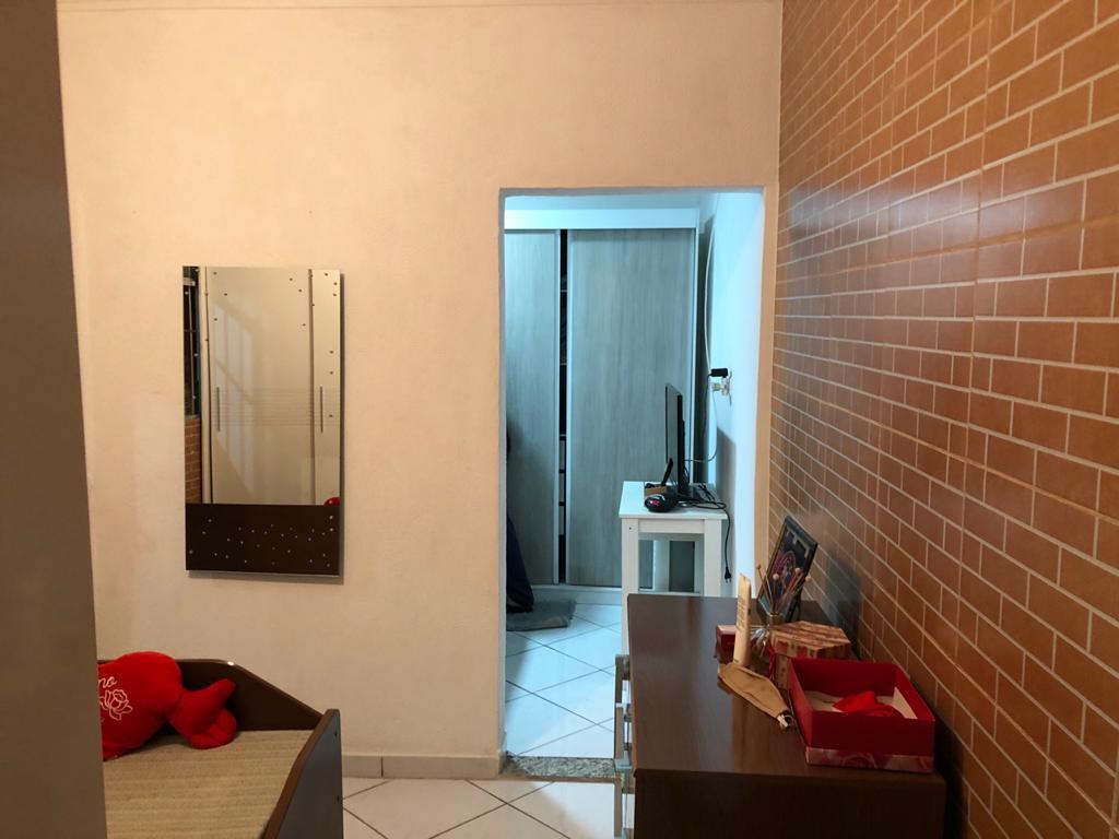 Casa à venda com 4 quartos, 96m² - Foto 23