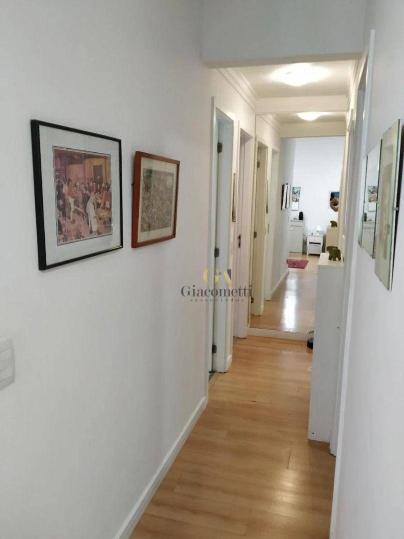 Apartamento à venda com 3 quartos, 113m² - Foto 7