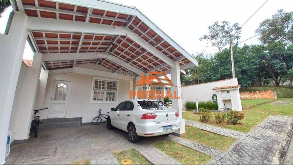 Casa de Condomínio à venda com 3 quartos, 190m² - Foto 1