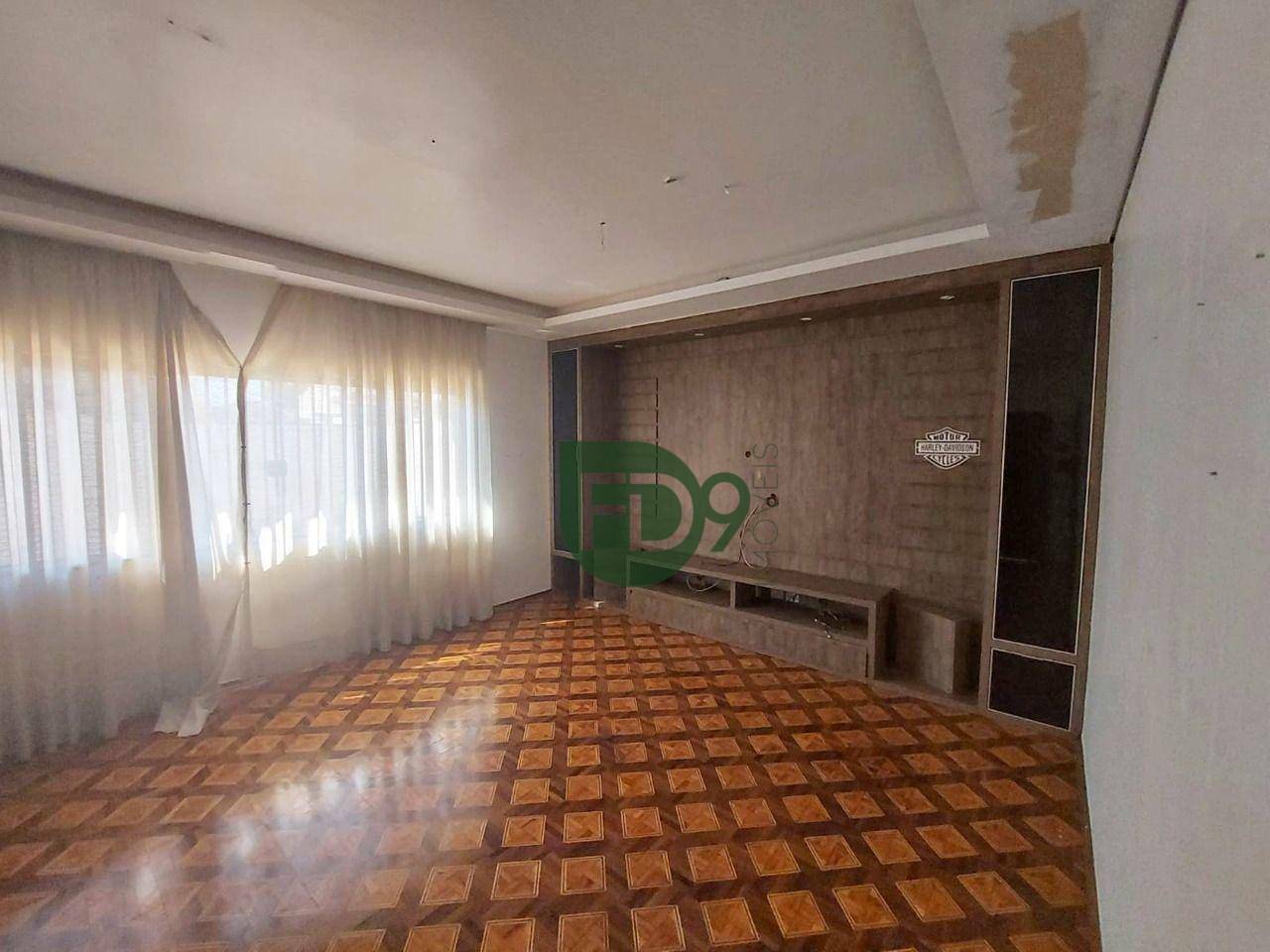 Casa à venda com 3 quartos, 272m² - Foto 2