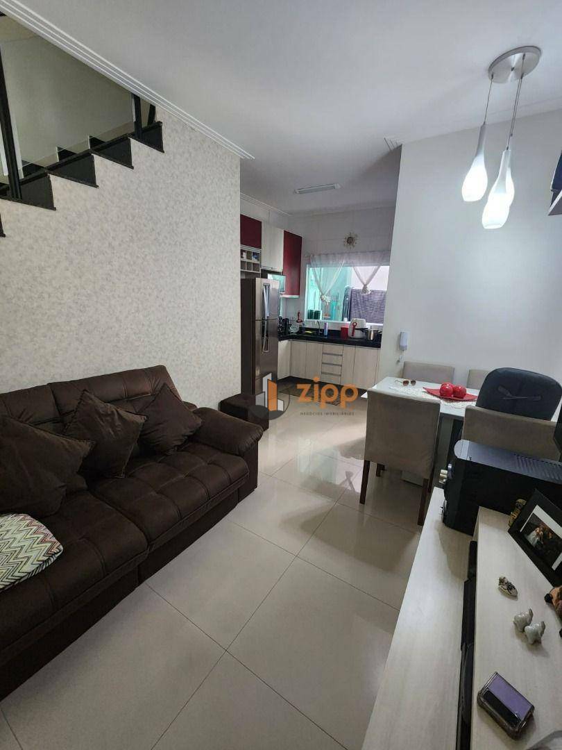 Sobrado para alugar com 2 quartos, 63m² - Foto 9