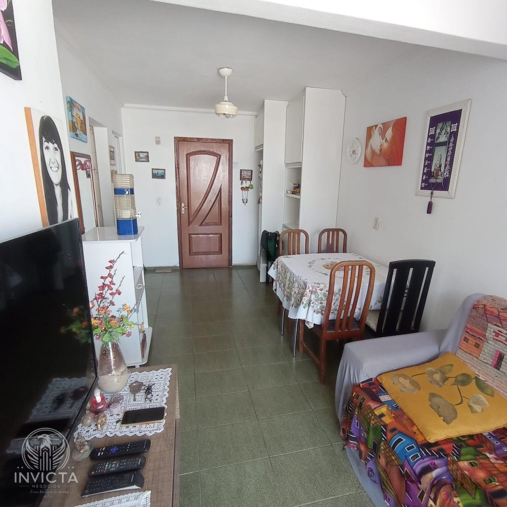 Apartamento à venda com 2 quartos, 62m² - Foto 6