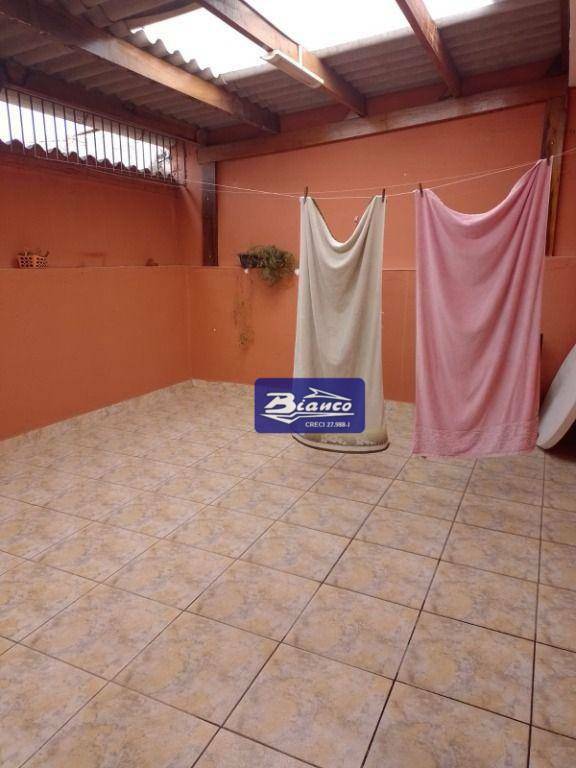 Casa à venda com 3 quartos, 138m² - Foto 12