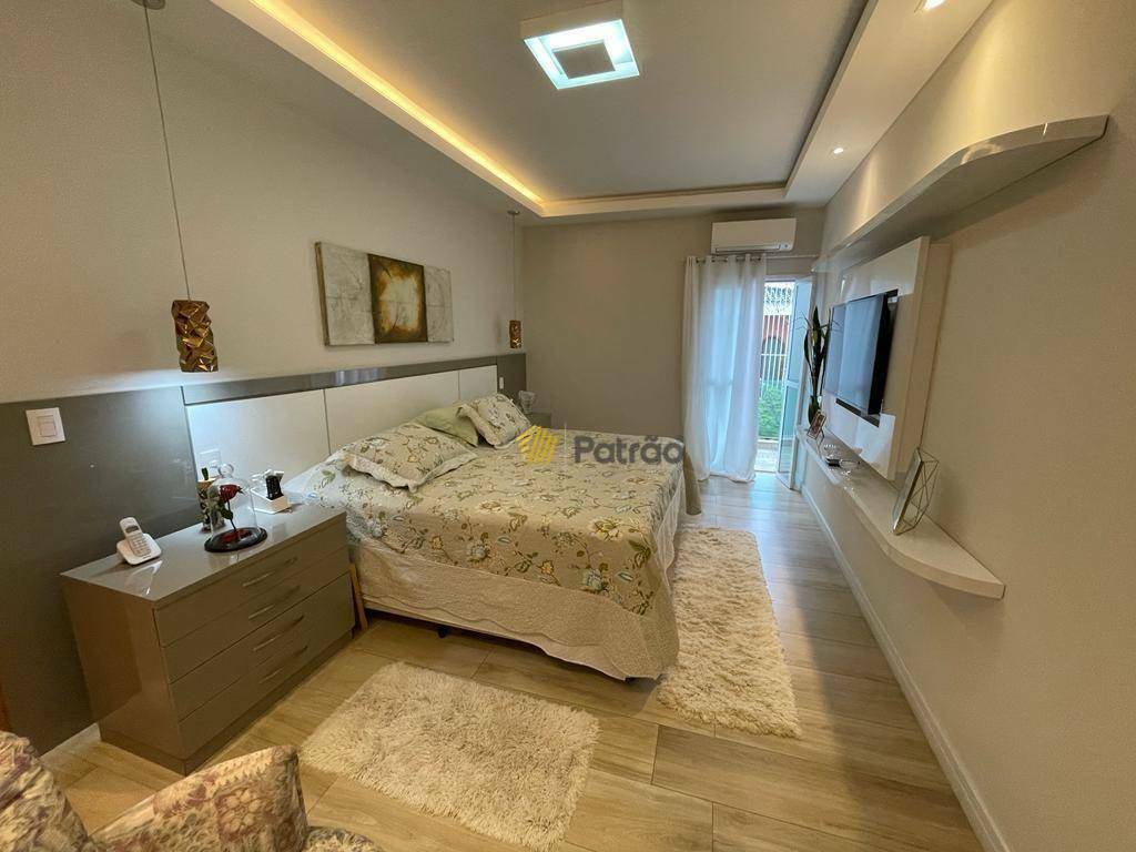 Casa à venda e aluguel com 5 quartos, 500m² - Foto 49