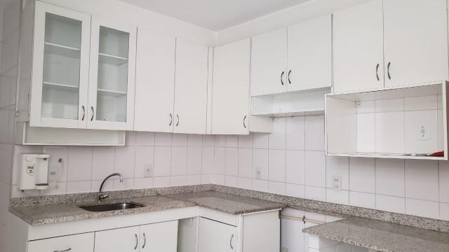 Apartamento para alugar com 3 quartos, 122m² - Foto 1