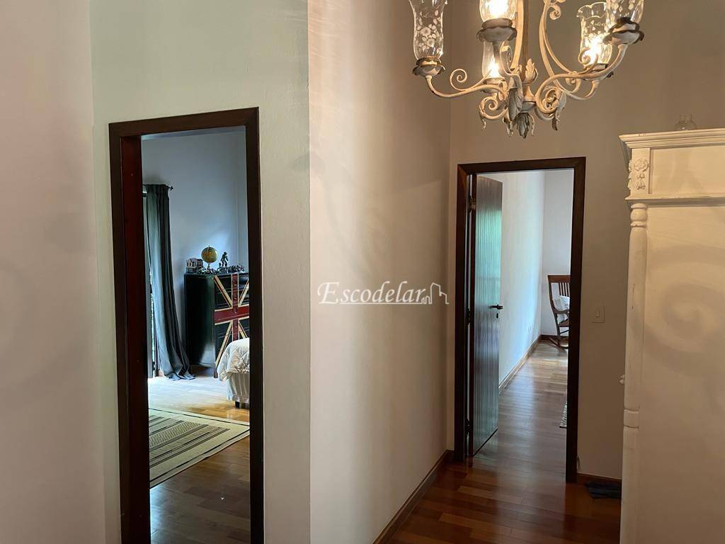 Casa à venda com 3 quartos, 250m² - Foto 19