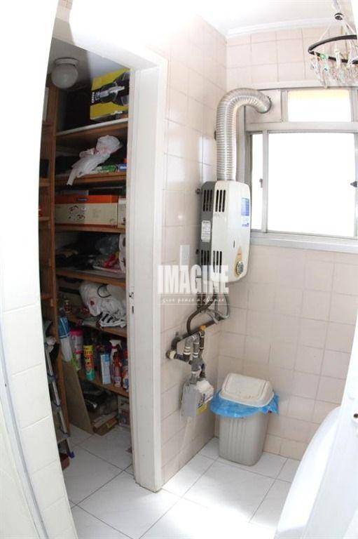 Apartamento à venda com 2 quartos, 70m² - Foto 5