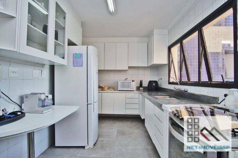 Apartamento à venda com 3 quartos, 138m² - Foto 13