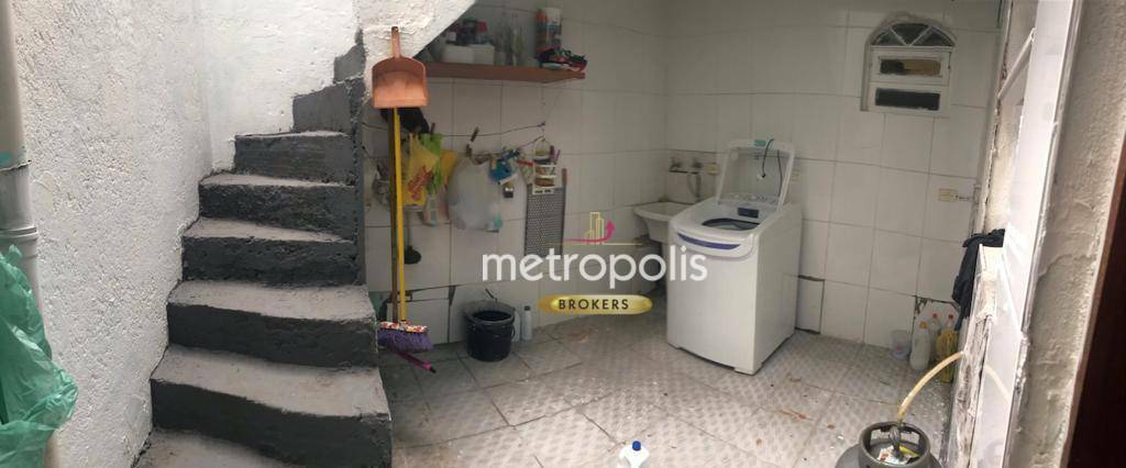 Sobrado à venda com 3 quartos, 240m² - Foto 4