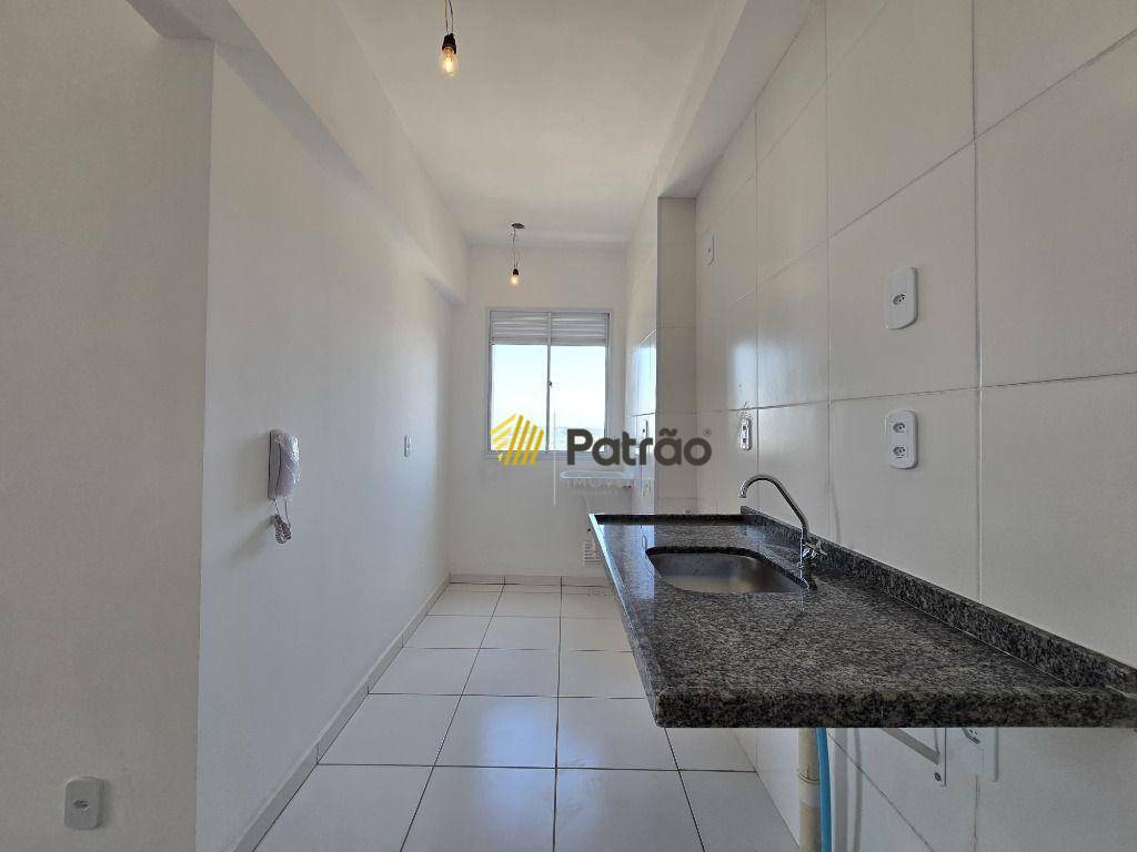 Apartamento à venda com 2 quartos, 42m² - Foto 6