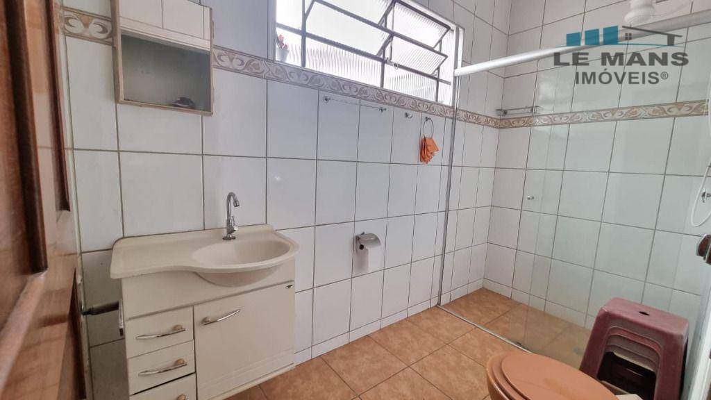 Casa à venda com 2 quartos, 107m² - Foto 16