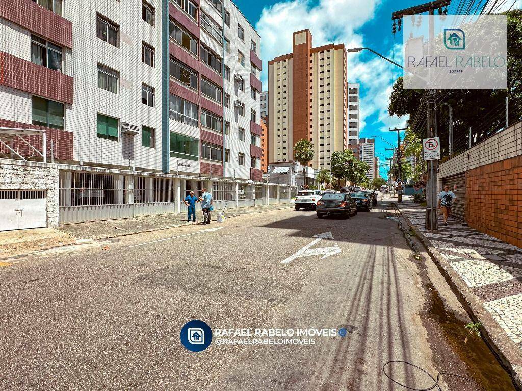 Apartamento à venda com 3 quartos, 140m² - Foto 25