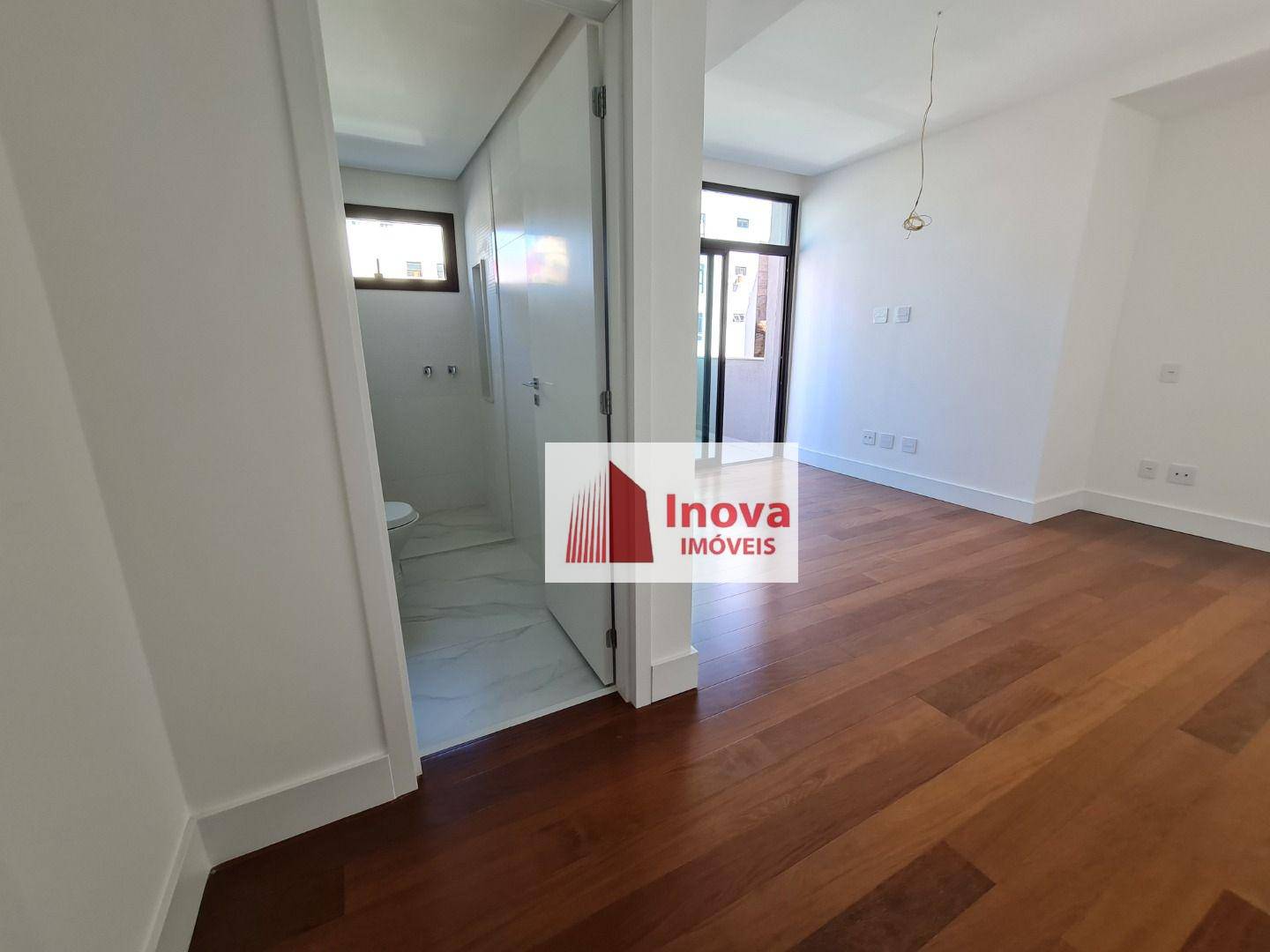 Apartamento à venda com 4 quartos, 300m² - Foto 18