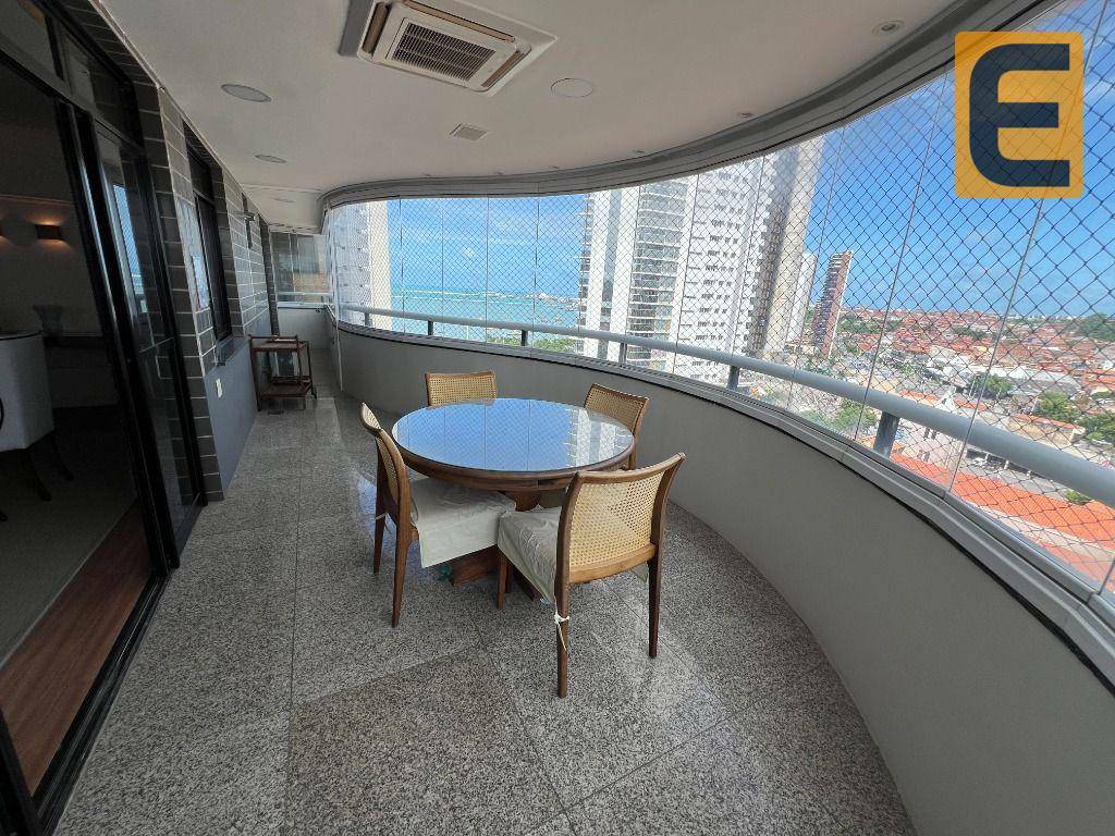 Apartamento à venda com 3 quartos, 221m² - Foto 8