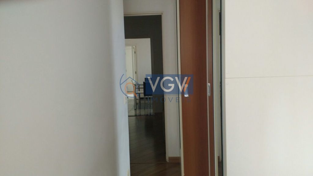 Apartamento à venda com 3 quartos, 130m² - Foto 13