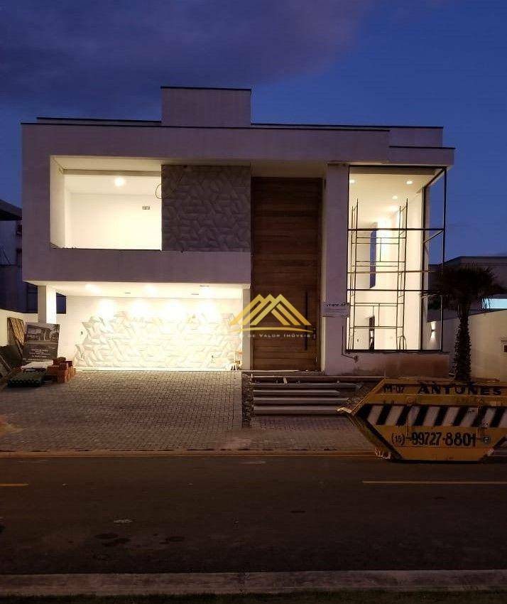 Casa à venda com 3 quartos, 313m² - Foto 2