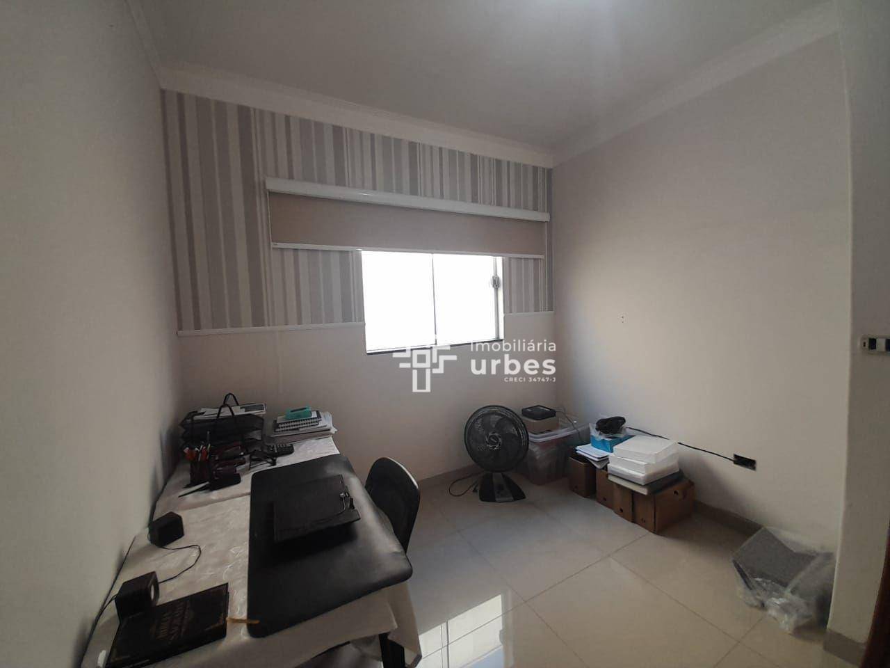 Casa à venda com 3 quartos, 192m² - Foto 14