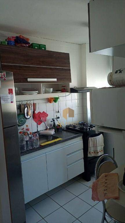 Apartamento à venda com 2 quartos, 44m² - Foto 3