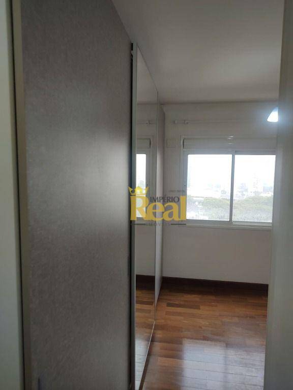 Apartamento à venda com 3 quartos, 160m² - Foto 18