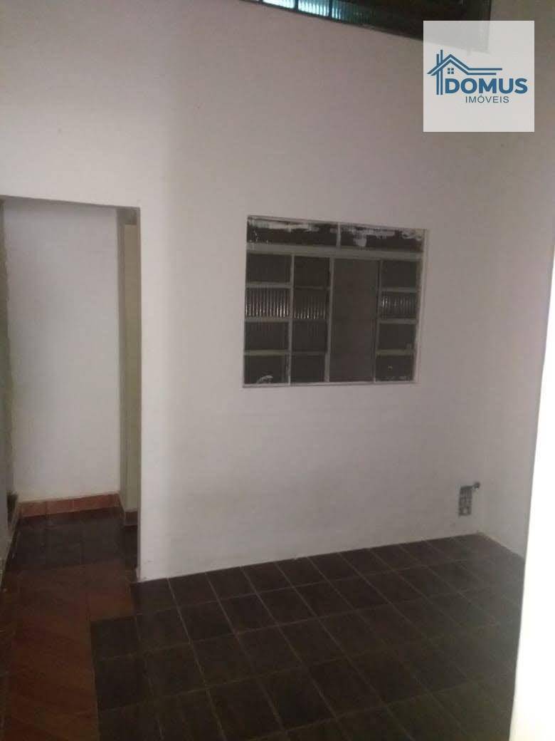 Casa à venda com 2 quartos, 275m² - Foto 24