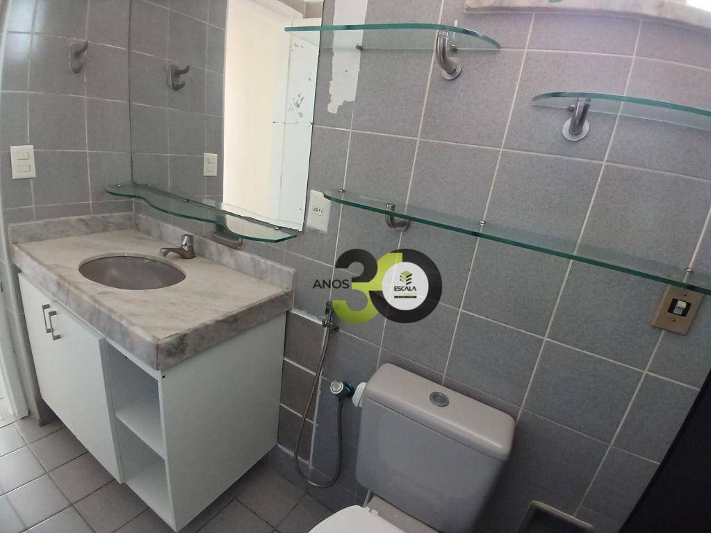 Apartamento para alugar com 3 quartos, 100m² - Foto 41