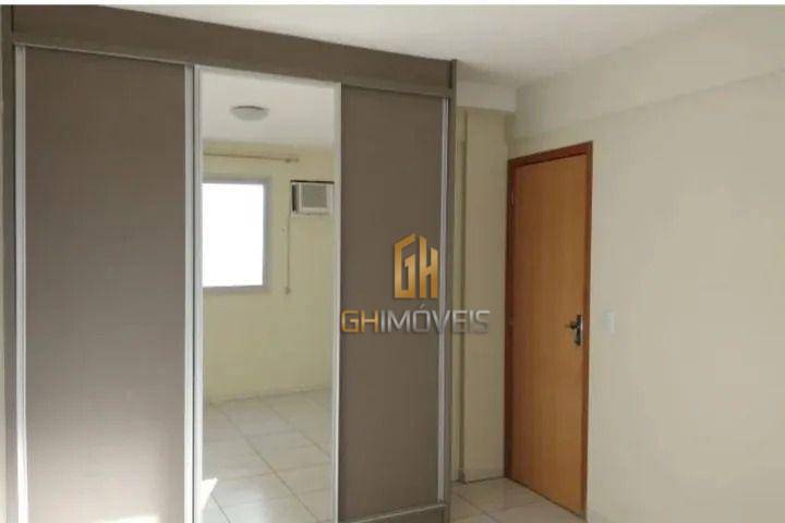 Apartamento à venda com 2 quartos, 62m² - Foto 1