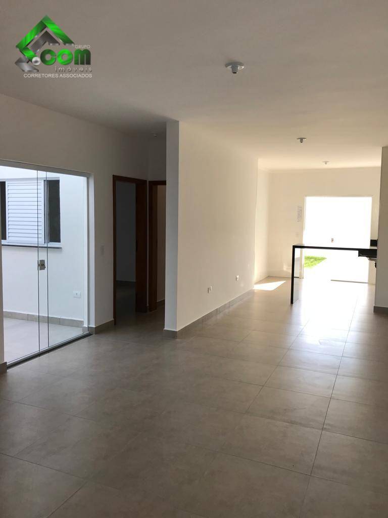 Casa à venda com 3 quartos, 97m² - Foto 8