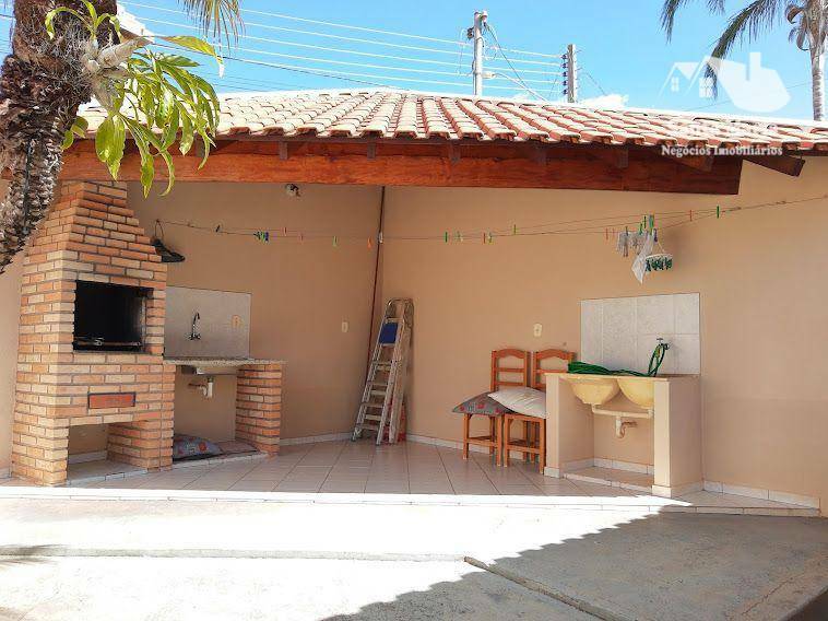 Casa à venda com 3 quartos, 200m² - Foto 10