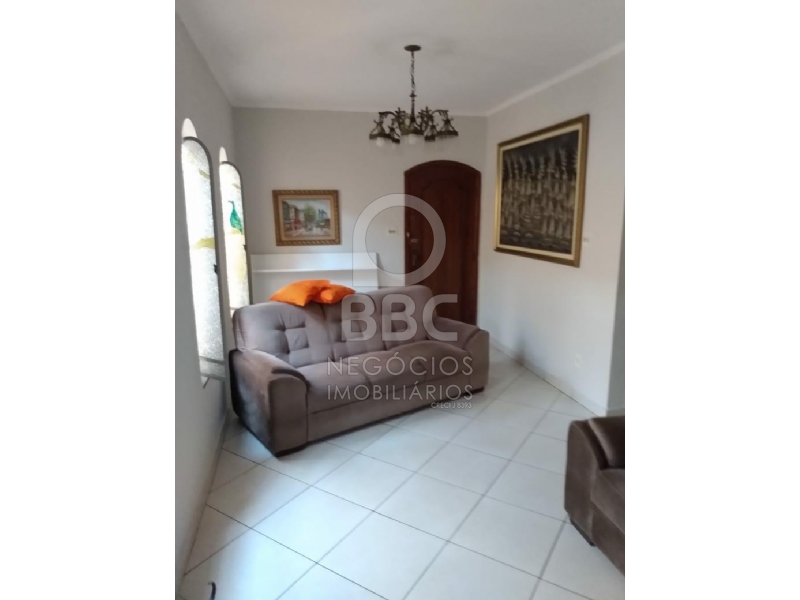 Sobrado à venda com 2 quartos, 204m² - Foto 2