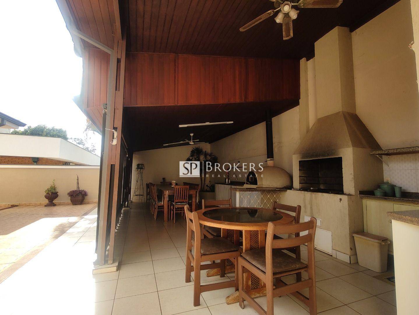 Casa à venda e aluguel com 3 quartos, 184m² - Foto 26