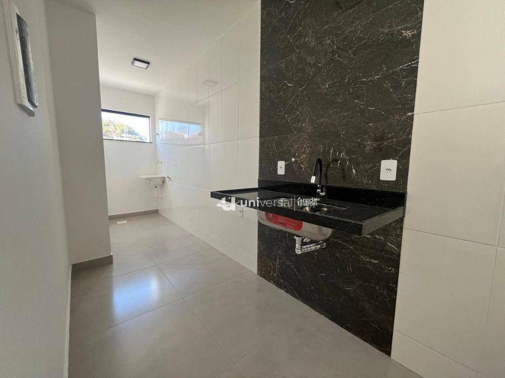 Cobertura à venda com 3 quartos, 108m² - Foto 3
