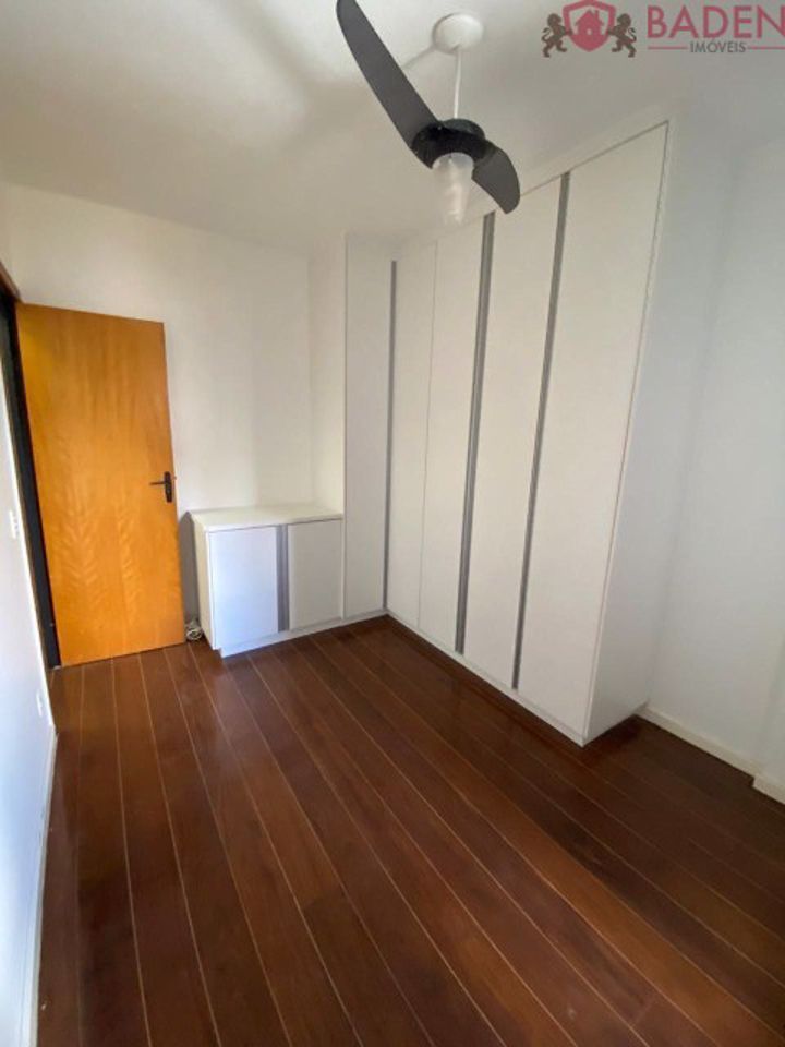 Apartamento à venda com 2 quartos, 65m² - Foto 8